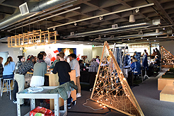 MG2 - HOLIDAY MARKET